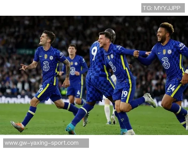 掌握足球比赛进攻原则提升球队战术水平与进攻效率的关键要素分析 掌握足球比赛进攻原则提升球队战术水平与进攻效率的关键要素分析