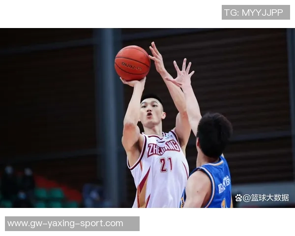 新乡足球俱乐部奋勇争先全力冲击新赛季目标展现球队新风貌 新乡足球俱乐部奋勇争先全力冲击新赛季目标展现球队新风貌